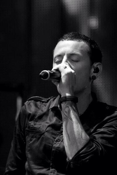 A burst of light that blinded every angel 
#OfficialChesterDay #ChesterForever #ThankYouChester