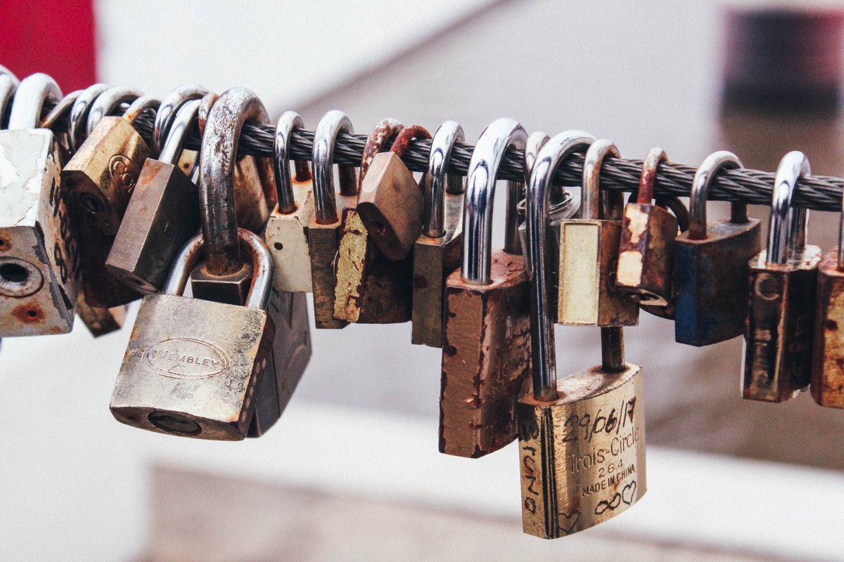 RocketChat's tweet photo. Rocket. Chat goes Privacy Tech! 🔐We are listed in IAPP´s 2019 Tech Vendor Report. 

Get your free copy here https://t.co/lu545grQqb https://t.co/6NYiuJH4SA