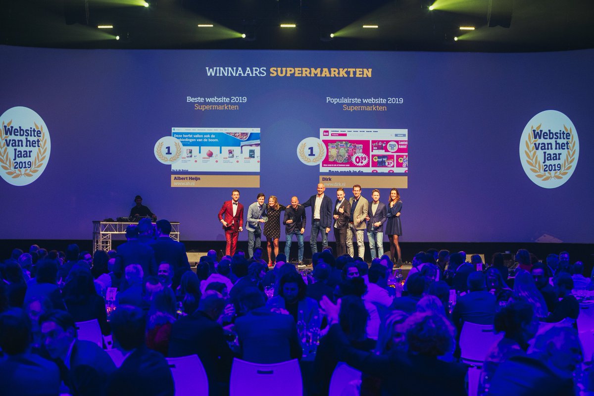 albertheijn's tweet photo. Hoera! We hebben met https://t.co/djlpd2UwxR de award voor beste supermarktwebsite van het jaar gewonnen. Een mooie waardering voor onze, sinds de zomer compleet vernieuwde, website. En voor iedereen die op onze website heeft gestemd: dankjewel! https://t.co/7py7IzMz00
