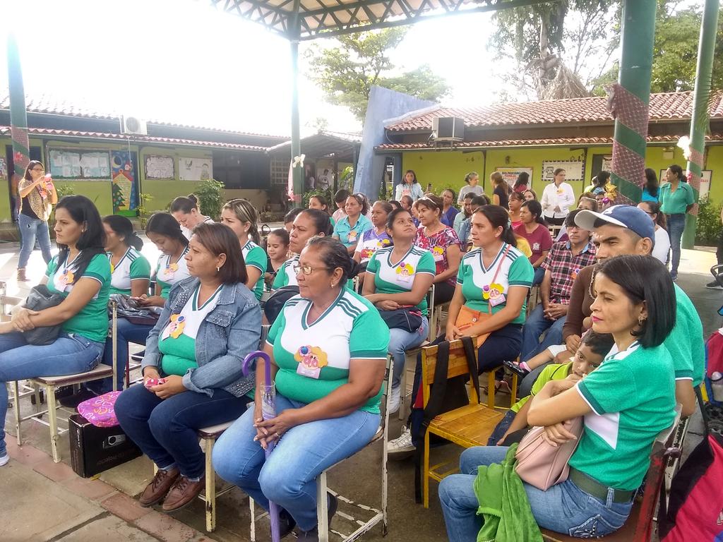 #somosfundabit Congreso Pedagógico Circuital en la E.B Don Samuel <a href="/FundabitBarinas/">Fundabit Barinas</a> <a href="/FundabitBnas/">Fundabit Barinas</a> <a href="/vane_prieto/">Vanessa Prieto</a> <a href="/ZONAEDUBARINAS/">ZONA EDUCATIVA BARINAS</a>