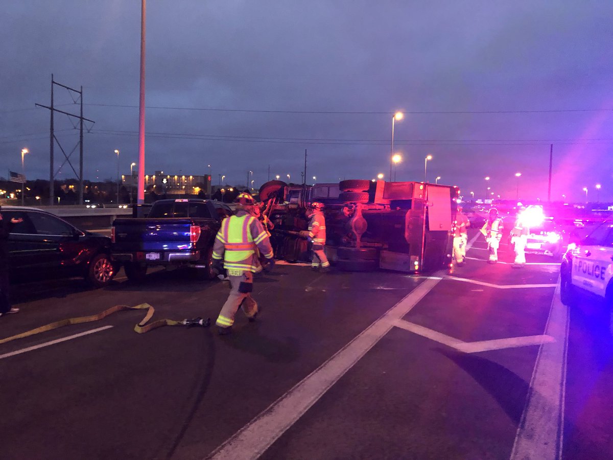OPDOfcBossman's tweet image. Get off the Eastbound Dodge Expressway now!  It’s a parking lot all the way west. Traffic is being forced off on 120th to go under the expressway to avoid this crash.  Just STAY OFF OF DODGE!