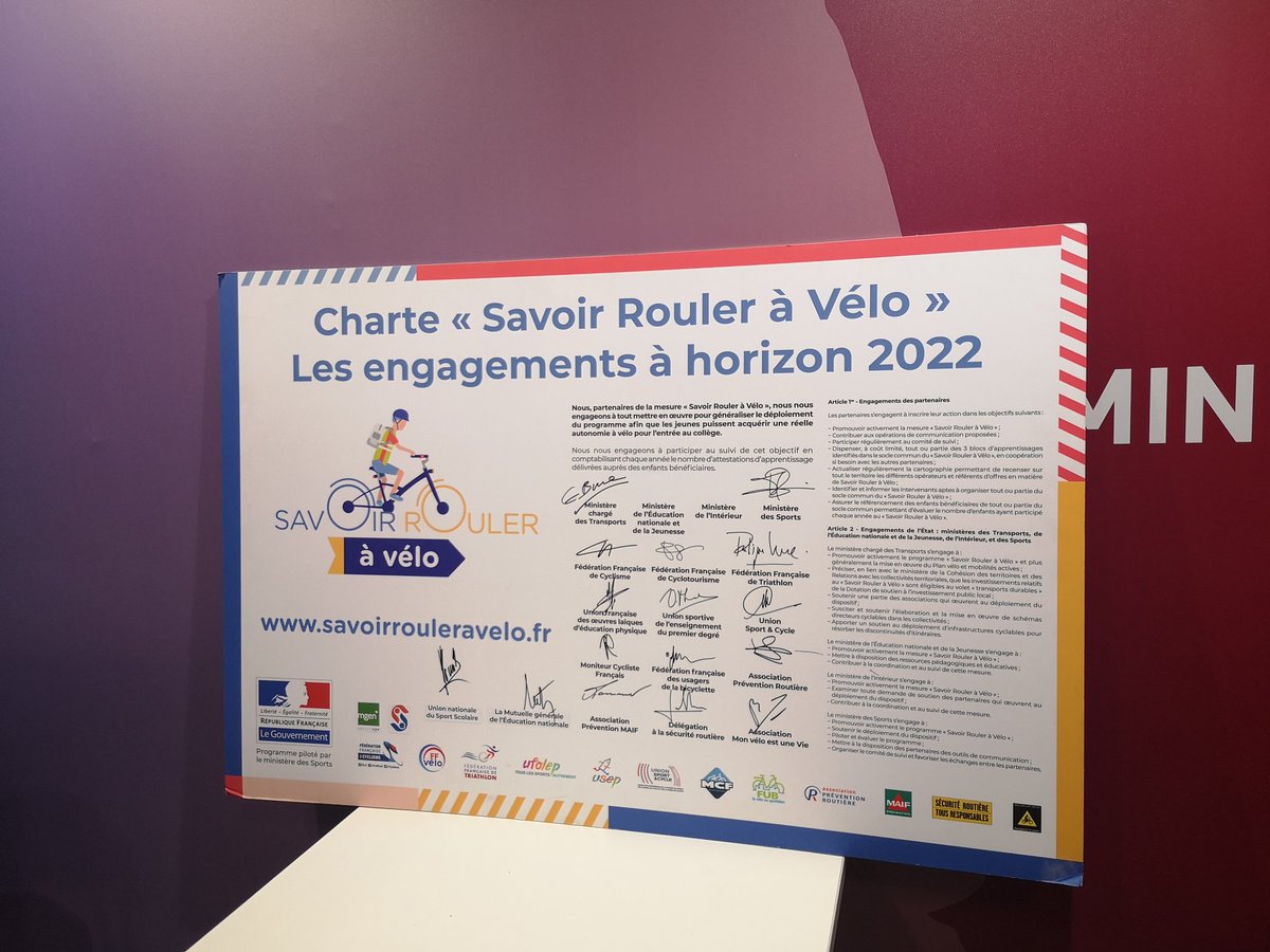 L'<a href="/UNIONs_c/">UNION des ENTREPRISES Sport & Cycle</a> est fière de signer la charte "Savoir Rouler à Vélo" au #SalonDesMaires. Une généralisation qu'il faut maintenant organiser et l'industrie du vélo et les magasins seront pleinement mobilisés ! Les mobilités actives sont un enjeu pour toutes les collectivités. #velo