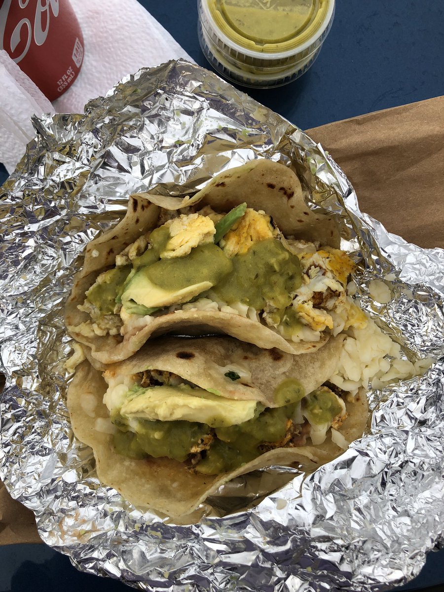 seajay2300's tweet photo. Breakfast food truck tacos. 10/10 👌🏻 https://t.co/0MhPpTkbkw