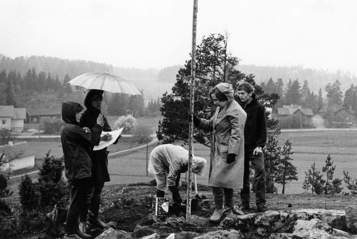 UTUArchaeology's tweet photo. Tervetuloa juhlistamaan TY:n arkeologian 50-vuotista taivalta – sekä nuoret että varttuneemmat! 7.12. pidettävään seminaariin ja iltajuhlaan ilmoittautuminen osoitteessa:
https://t.co/djIH2xsqdT
Lisätietoja: Anne-Mari Liira (sihteeri@smtt.fi) (Valokuva: Pirjo Lahtiperä.) https://t.co/KSme5C6hLH