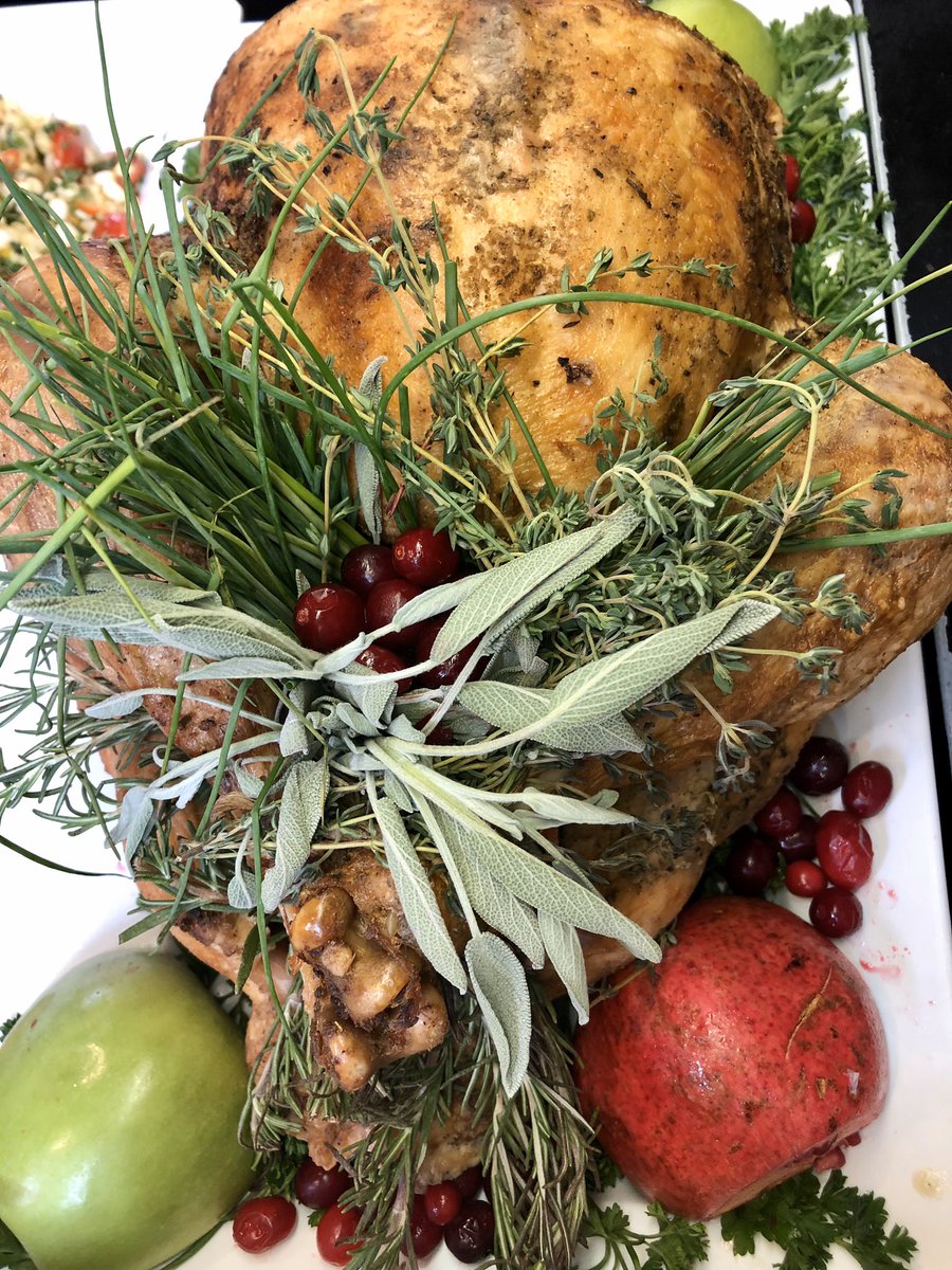 LennyRosenberg's tweet photo. #LennyRosenberg #MarmaladeCafe #santamonica #Serving #thanksgivingmenu #Turkey #Pies #Cookies & #CakePops #Chocolate #Ganash Order #Holiday #New #Bakery #ShowCase #Almond
#LARSrestaurantflips #TVshows #Travelogue #Foodies #Adventures #Travel #Eat #Discover #Leaders #Restaurant https://t.co/BGGya7jUOG