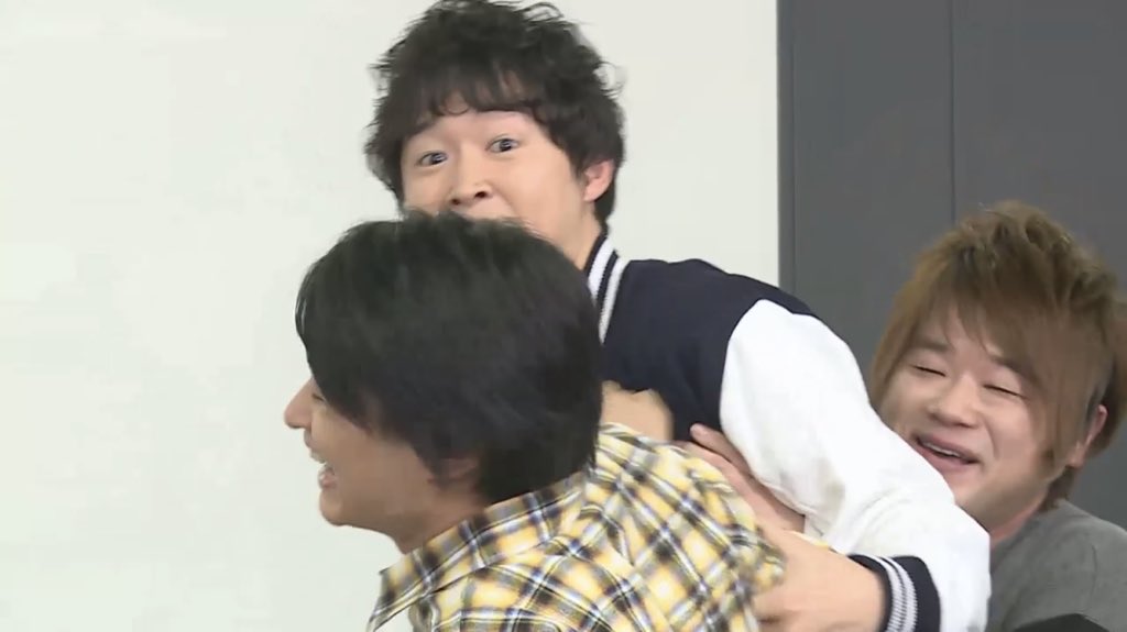 りちゃ Twitterren プレバンラボ 鈴村健一 逢坂良太 下野紘 松岡禎丞 コント キレる逢坂良太を止めに入る 下野紘 松岡禎丞 前半で笑いすぎて疲れる鈴村健一w 夜なのに声優さんら元気だわww