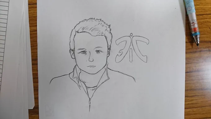 落書きで フナティックのマグネット選手描いた 