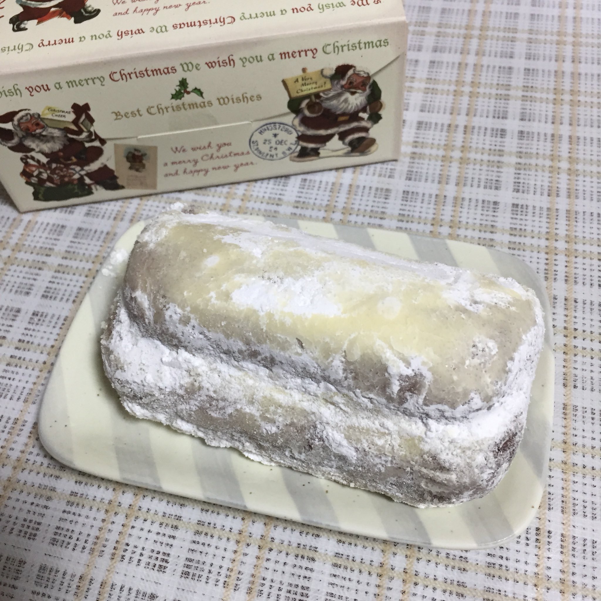 ゆ り シベールのシュトーレン ミニ買いました 少しずつ食べるの楽しみ クリスマスを待たずになくなると思いますが T Co Sr7eerwjxt Twitter