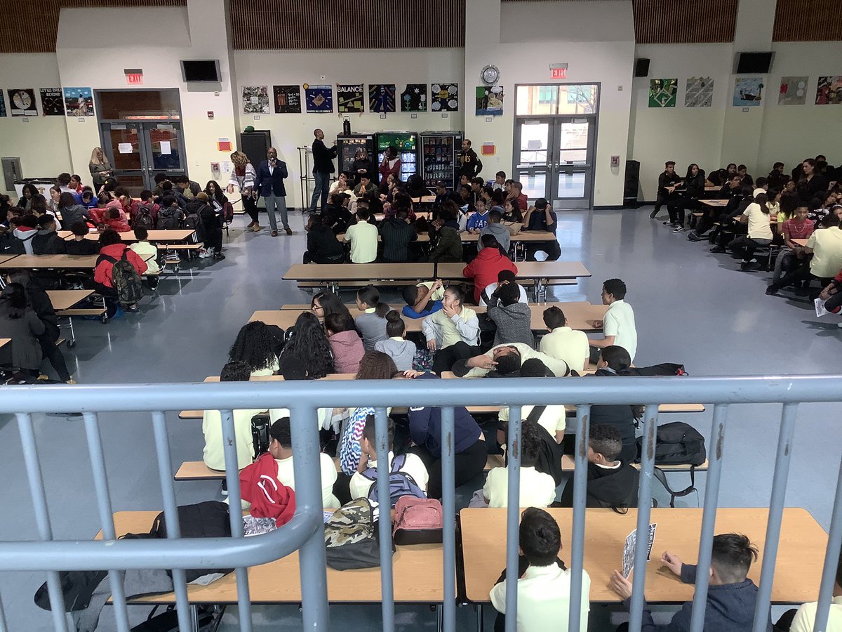 PTechPantherAc1's tweet photo. Over 200 AMAZING NRC students cheered once P-Tech was introduced to talk to them about our dual enrollment with PCCC!
@PTechDawud #DualEnrollment #PTech #NJSTEM #Paterson_Public #PTechIBM #WeArePTech #Paterson_Public #PTechIBM #WeAreIBM #DrLRepollet #ARHasanEdS #PassaicCoNJDOE1 https://t.co/rrTSzj4Ikw