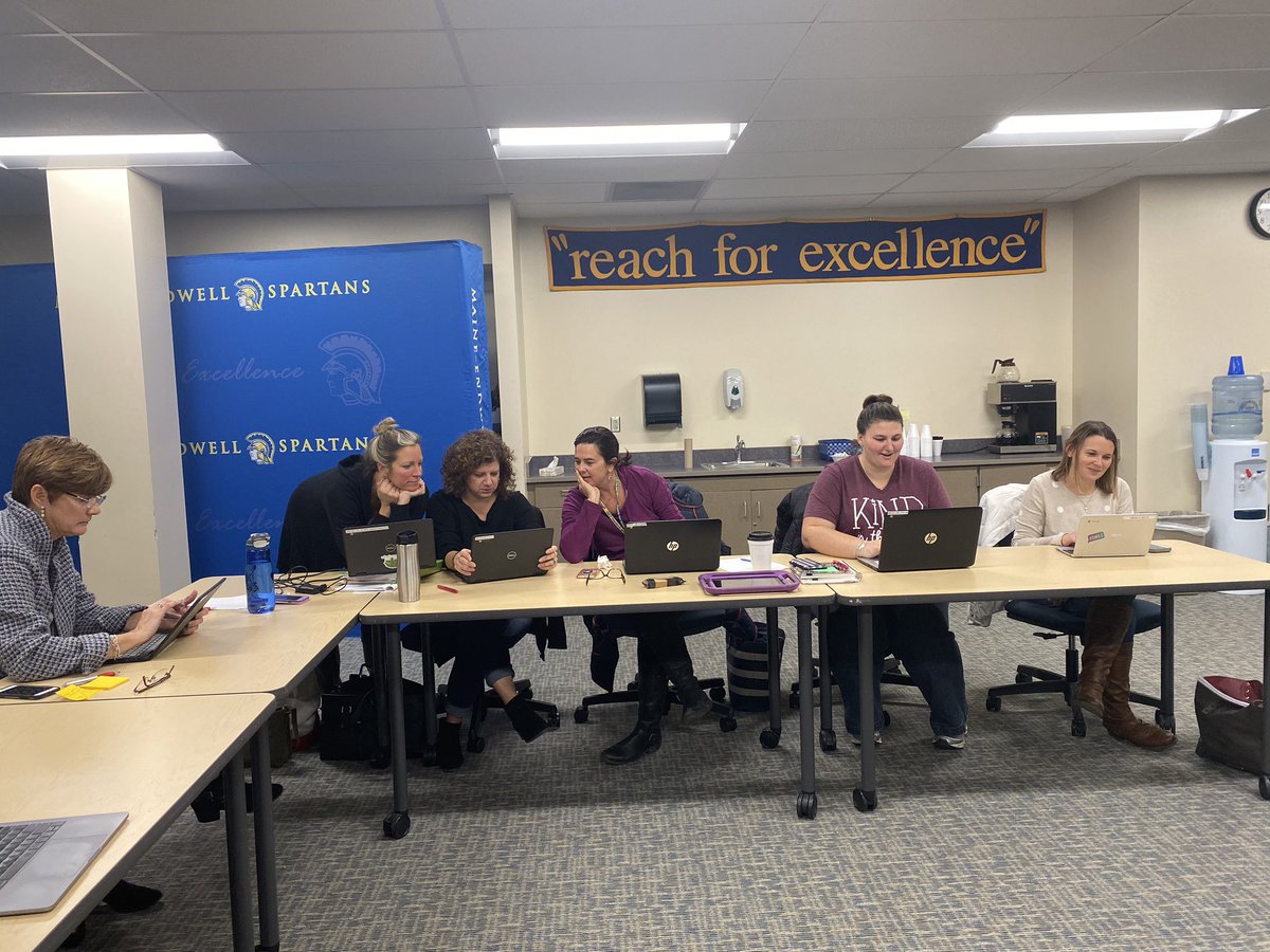 MrChemGeek's tweet image. Working with 2nd grade HB teachers from @MECSDSpartans with @Seesaw. Finding and building tasks directly connected to state standards. Teachers supporting teachers, this is #PLCatWork!! #plic #BTEdTech