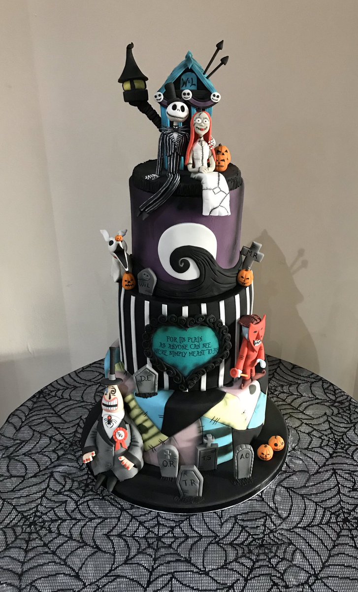 JAcakesandsugar's tweet photo. We’ve not tweeted in a long while so here’s a couple of wedding cakes we’ve had the pleasure to do over the last few weeks. We absolutely loved every second creating this cake 🍰 @Disney #TimBurton #nightmarebeforechristmas #jackandsally #cake #weddingcake https://t.co/yvY5U9VrAM