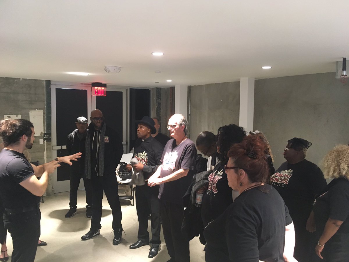 coryNEWS's tweet photo. #UrbanVoicesProject excellence in motion. https://t.co/q0cGTIBGkr
