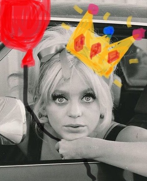   Happy Birthday to the always golden Goldie Hawn! 