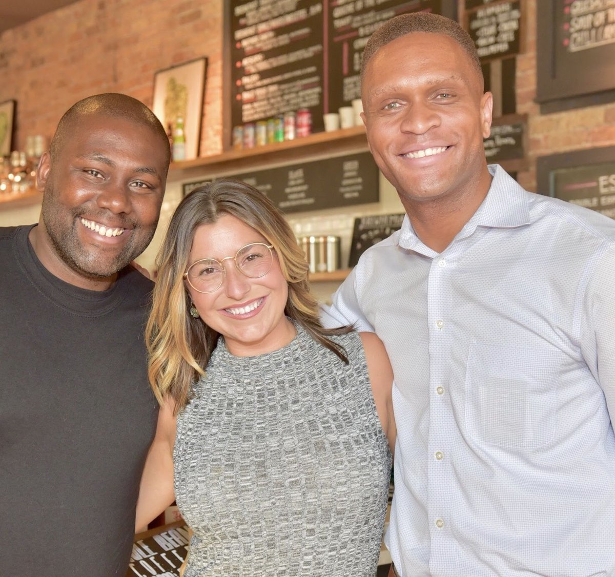 PPLiveIowa's tweet image. The band is reuniting! Join us tomorrow as we sit down w/ national campaign surrogates for @BernieSanders! We'll be joined by @PPLiveIowa co-founder &amp;amp; original co-host @mistyrebik. It's a homecoming episode ya'll will not want to miss! #IACaucus RSVP: buff.ly/2O9QKdb