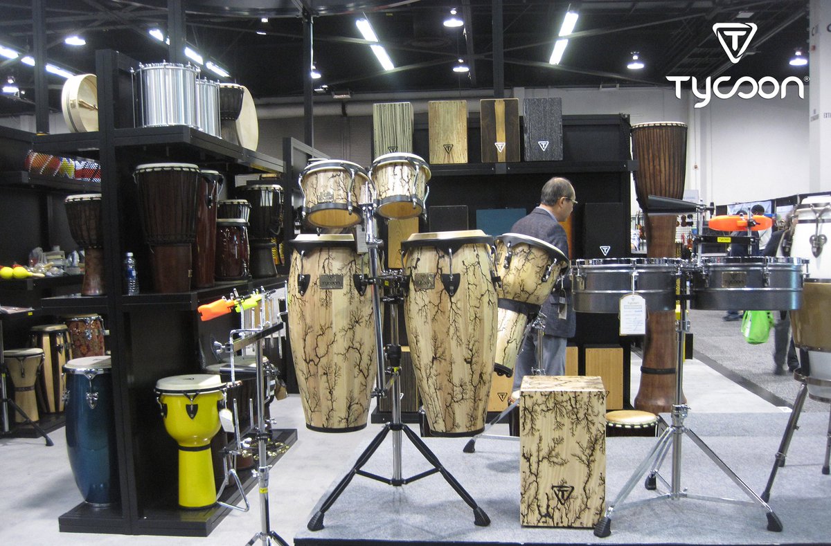 #TBT
En el año 2018 lanzamos un nuevo modelo de la Serie Supremo Select, nos referimos al modelo Willow Series. Acá pueden verlo en nuestro stand del <a href="/NAMMShow/">NAMMShow</a> 2018, toda la familia: #congas, #bongo, #cajón y #Djembé.
#InnovaciónTycoon #percusión