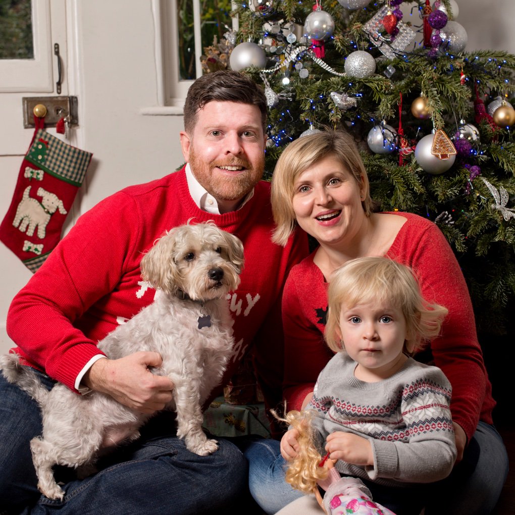 Celebrate this Christmas with a photoshoot - the perfect gift for those you love the most! Visit londonpetphotography.co.uk to find out more and to book your session today!
*London UK area #christmas #christmasgifts #petphotography #photography #familyphotography #DogsofTwittter