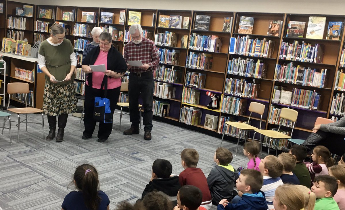 nicksofio's tweet image. Our K-3 students love the monthly Readers Theater performances. Special thanks to our Media Clerk for stepping up to fill a spot today! #ALASconnectED #LKCanDoKids @lrhaney1 @KristenSeeger