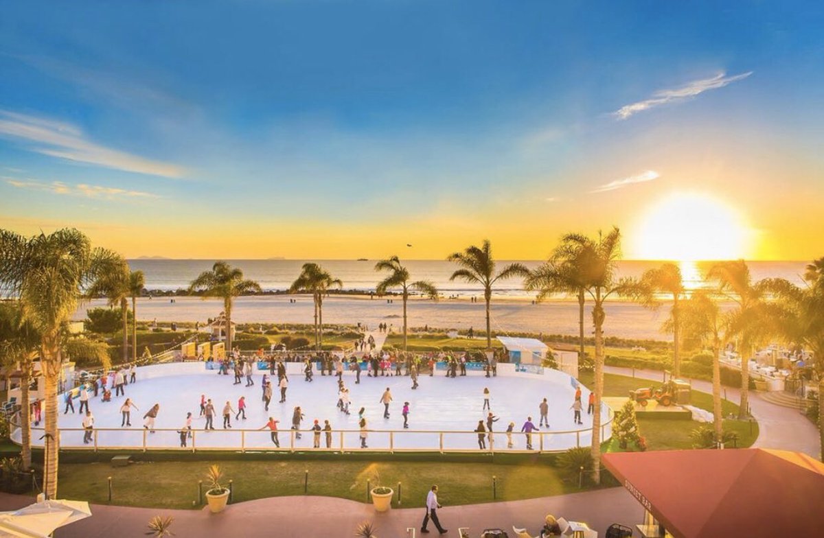 RideYellowApp's tweet photo. Skating by the Sea in SD ⛸ ❄️ 🌊 ⠀
⠀
Looking for an ice rink in San Diego? ⠀
Check out Del Coronado’s ice rink with RideYellow and get a surge free ride! ⠀
⠀
San Diego is serviced by our partners: San Diego Yellow 🚕 ⠀
⠀
📸:@visitsandiego https://t.co/AzFXm8MRXd