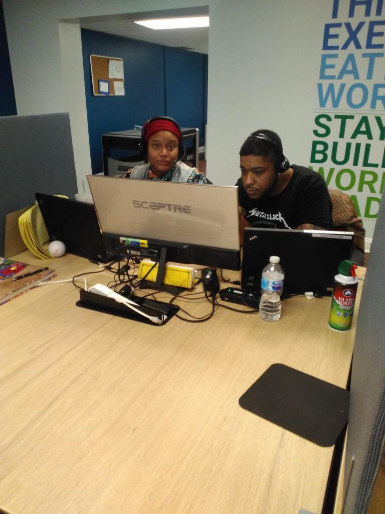 vcaretec's tweet photo. Training new hires for the busy holiday season🦃🎅🏽🎄 https://t.co/i7xGkcMTOI