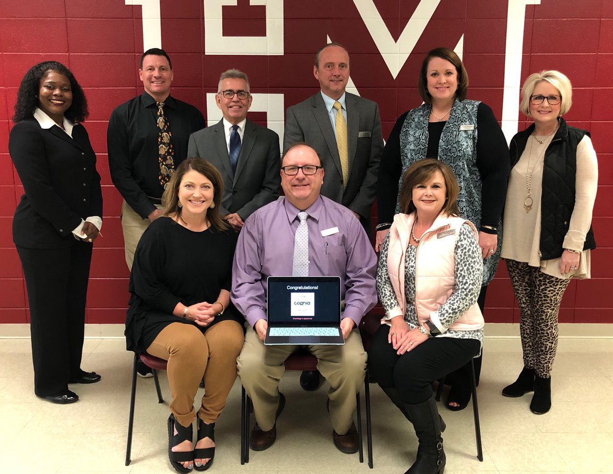 ALdirectorH's tweet photo. I very proud to announce that Haleyville City School System made history today, within the State of Alabama, by ALL of its institutions achieving @CogniaOrg STEM Certified at the same time.  Congratulations to the Haleyville City Schools Family! https://t.co/CENwkI0U5d