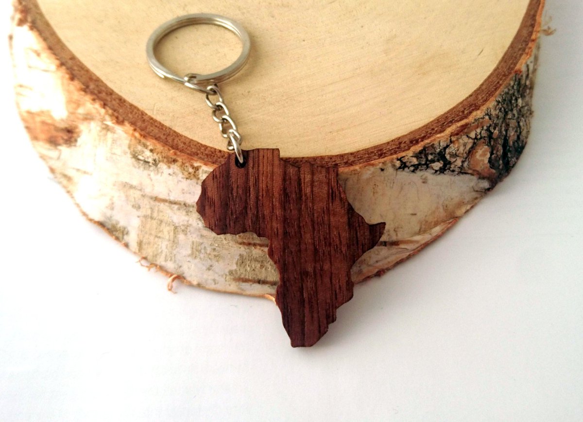 andra_389's tweet image. Africa shape Wooden Keychain, Walnut Wood, Custom Engravable Keychain, Environmental Friendly Green materials tuppu.net/47880e8b #Etsy #keychain #CoolKeychain