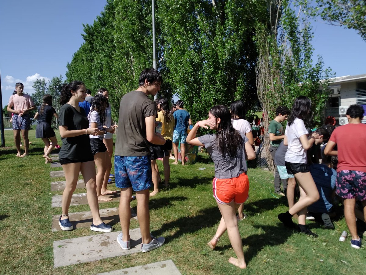 Último día de clase inolvidable para nuestros alumnos de 4to que egresan este año. ¡Cómo los vamos a extrañar!