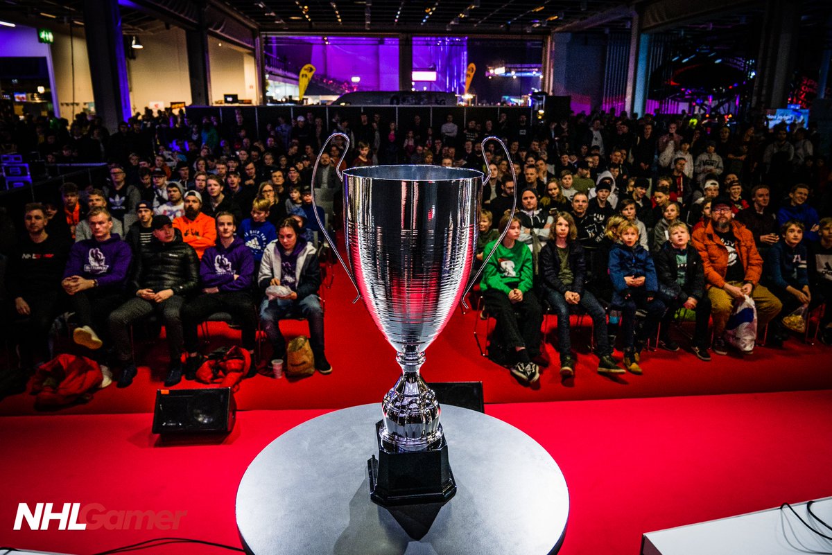 Sodaboop's tweet photo. my photos from @assemblyparty's #gameXpo, for the @NHLGamerCOM #ISCup4 are now up on my site

https://t.co/K3aRaH09nm

thanks to all the players, teams, and crew for making it all happen! 😊 https://t.co/fQO4X0fx0j