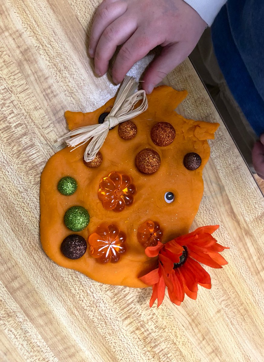 Amanda Reid tweet media