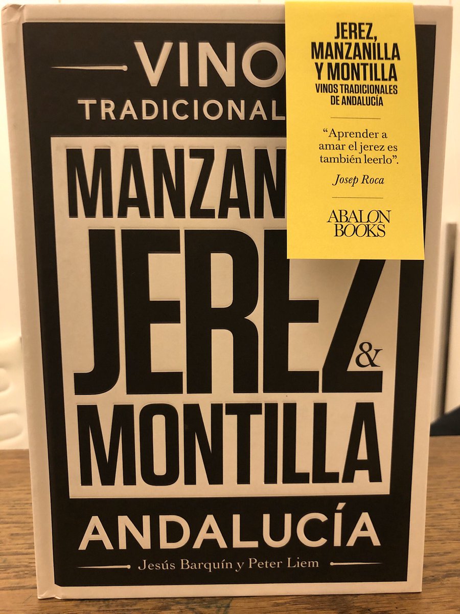 Un libro generoso,
brillante, actualizado, sensible a la evolución de los vinos tradicionales andaluces.Con miradas sabias de Barquin y <a href="/peterliem/">Peter Liem</a> ,el velo de Ojeda, el gran y enciclopédico  <a href="/Agironsierra/">Álvaro Girón</a> ,fotos lúcidas d <a href="/estanisn/">Estanis Nuñez</a> y el duende d <a href="/flyandinner/">JonSa</a> Feliz con el prólogo.