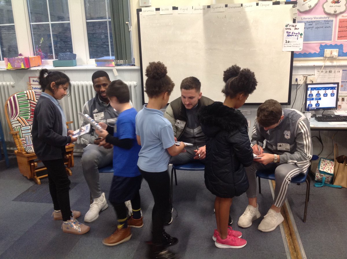 Starstruck by <a href="/CCFC_Foundation/">Cardiff City FC Community Foundation</a> today during our Q&amp;A and autograph signing session! <a href="/KRedding_LPS/">Cowbridge Class</a>