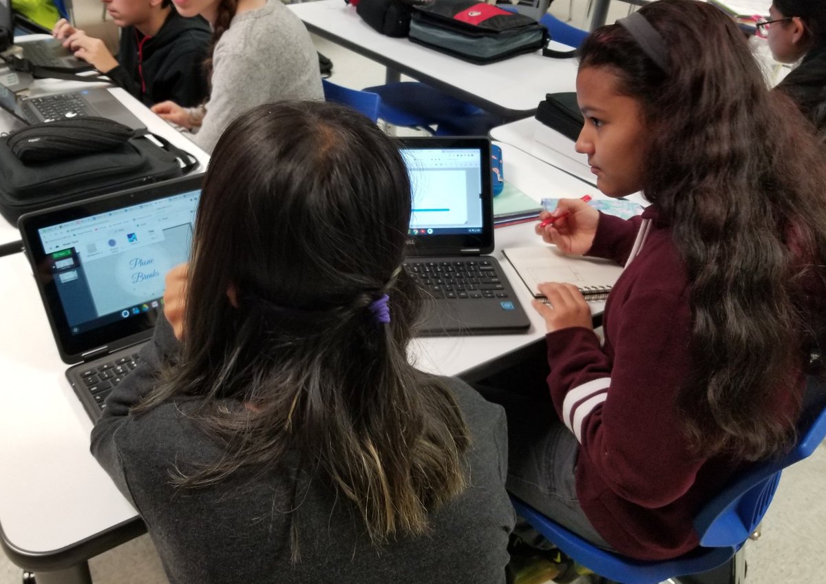 IkeSci8's tweet image. Prepping for Shark Tank presentations. Can not wait to see how these Ss present their solutions to their collision problems. Day 1 tomorrow! #reallifeproblems #ikeknowsexcellence #innovate54 #weare54 @IkeEagleNews @54myers54