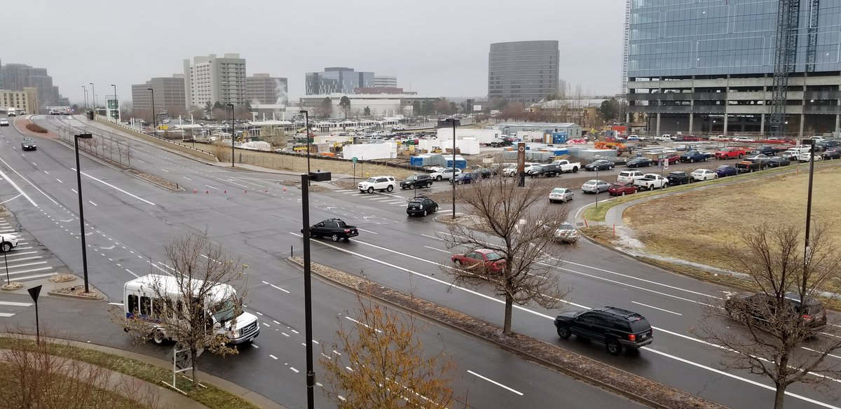 ibat's tweet photo. @SamBoik
FD has closed overpass WB Union Av between Newport and Syracuse - in DTC. Causing congestion as traffic re-routes thru side streets to Quebec/Belleview. Calm down horn-hockin' drivers. https://t.co/pI3JtvkJfN