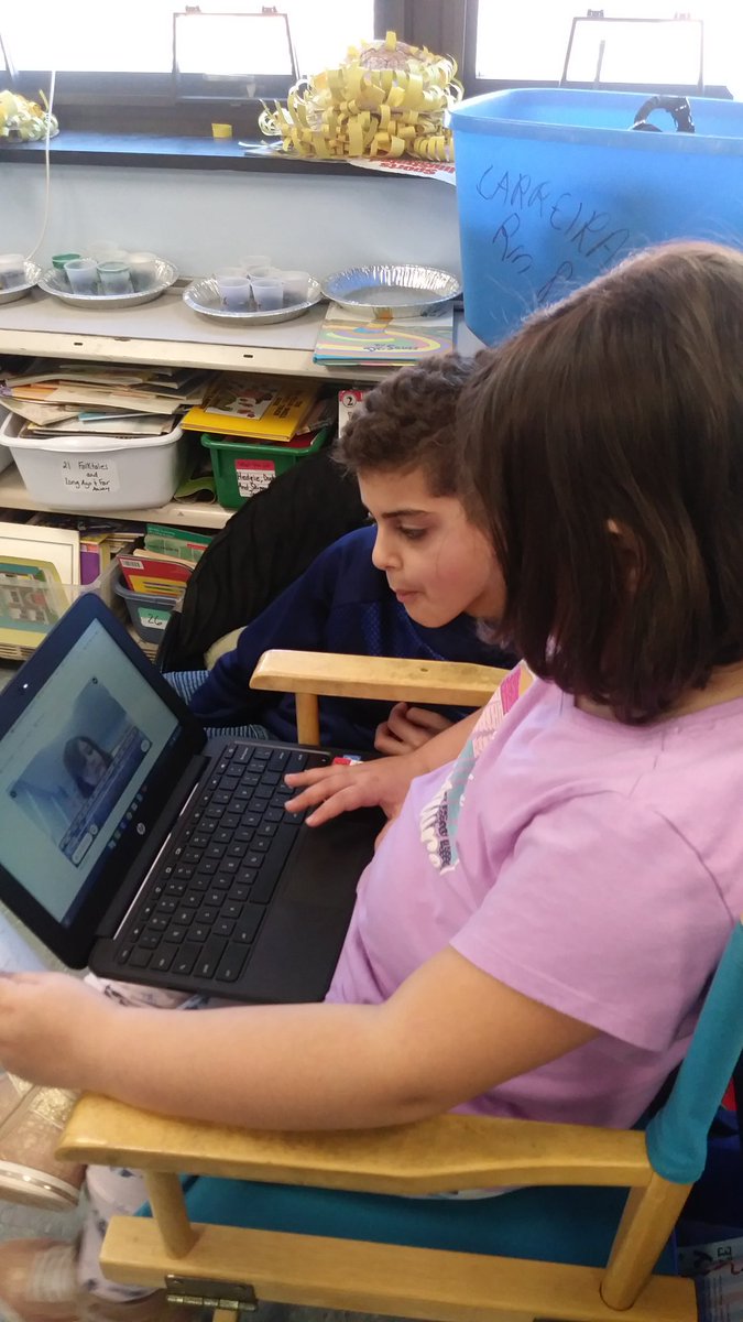 Lisa Carreira tweet media