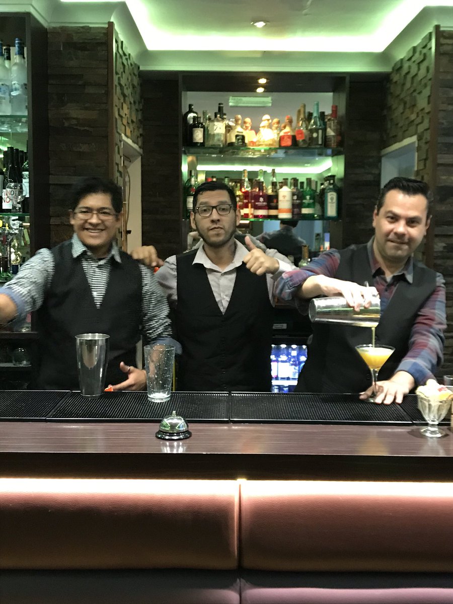 #3Amigos #Cocktail #MexicanTapas Come and try our premium cocktails and delicious Mexican tapas!