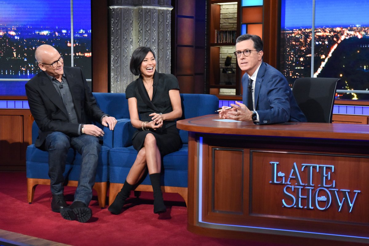 colbertlateshow's tweet image. .@alexwagner and @jheil think Cory Booker&apos;s jab at Joe Biden will boost him. #DemDebate5 #LateShowLIVE cbs.com/shows/the-late…