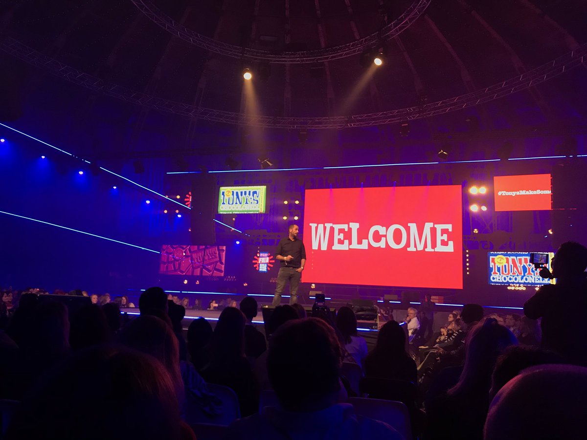 Geïnspireerd worden door chocolade bij #TonysFAIR <a href="/TonyChocolonely/">tonyschocolonely</a> Maatschappelijke impact maken en indrukwekkende marketing #makesomenoise