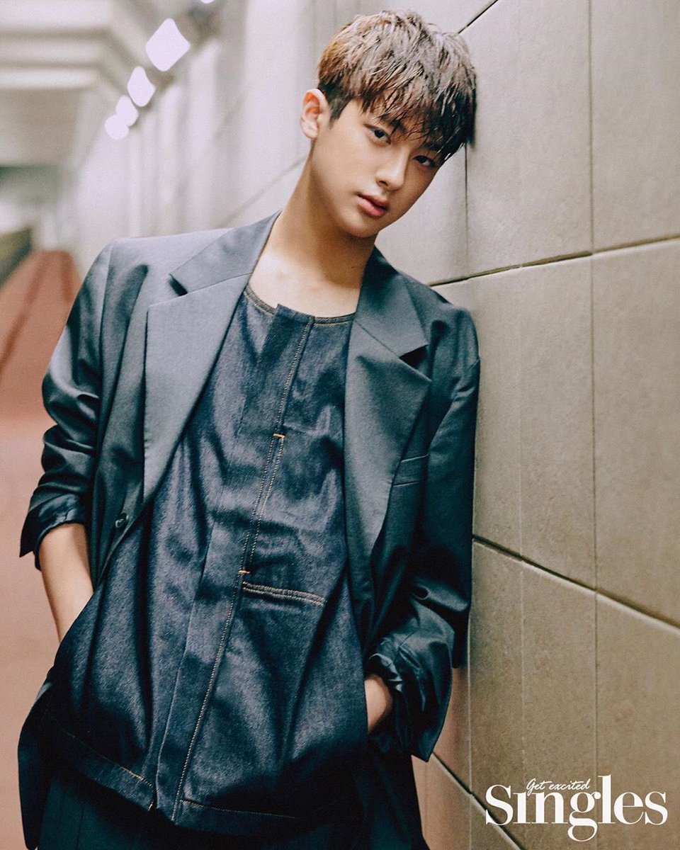 BY9LAT's tweet photo. [#INSTAGRAM | 21.11.19]

Actualización en la cuenta de la revista Singles junto a Minkyu.

#KIMMINKYU #BY9_DEBUT #by9_be_your_nine #ProudToBeDear9 #Always_BY9 #We_Need_BY9 #BEMINE_BY9 #our_universe #For_nine https://t.co/fWfQ7TwUUR