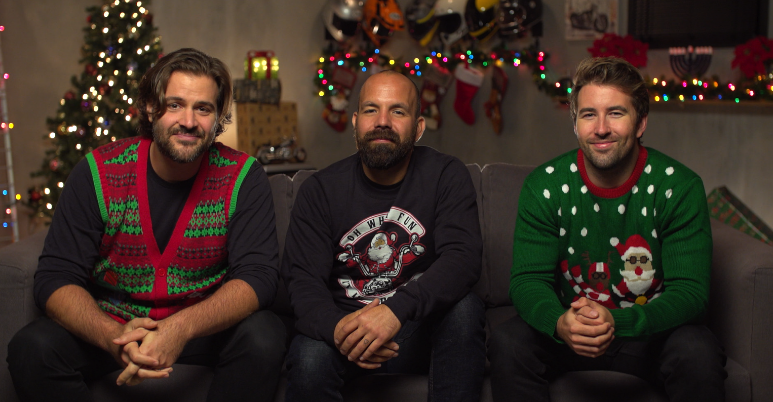 RevZilla's tweet image. [Video] Best Gifts For Motorcyclists --&amp;gt; rvz.la/37q0w25 at #RevZilla

Buying gifts for a motorcyclist is not easy, until now.