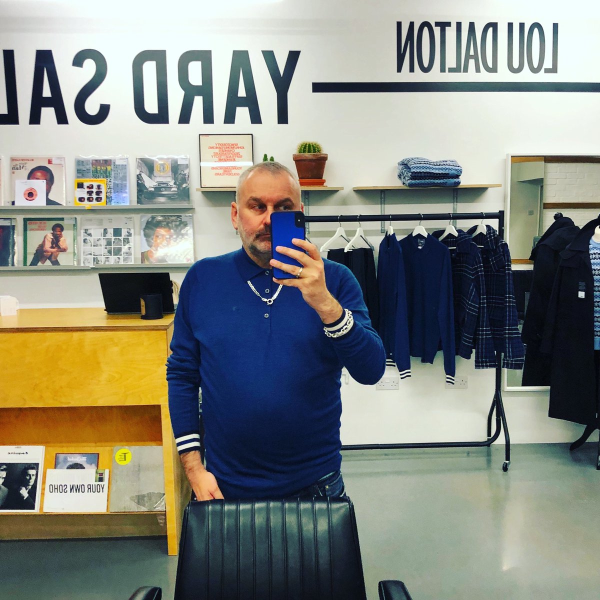 adrianpgibson's tweet photo. Fresh #beardtrim from the wonderful team at #joeandco ready for our event this evening. First outing for my #aw19 #loudaltonxjohnsmedley #polo #loudalton #popupshop #theyardsale #menswear https://t.co/nquE7aLCNK