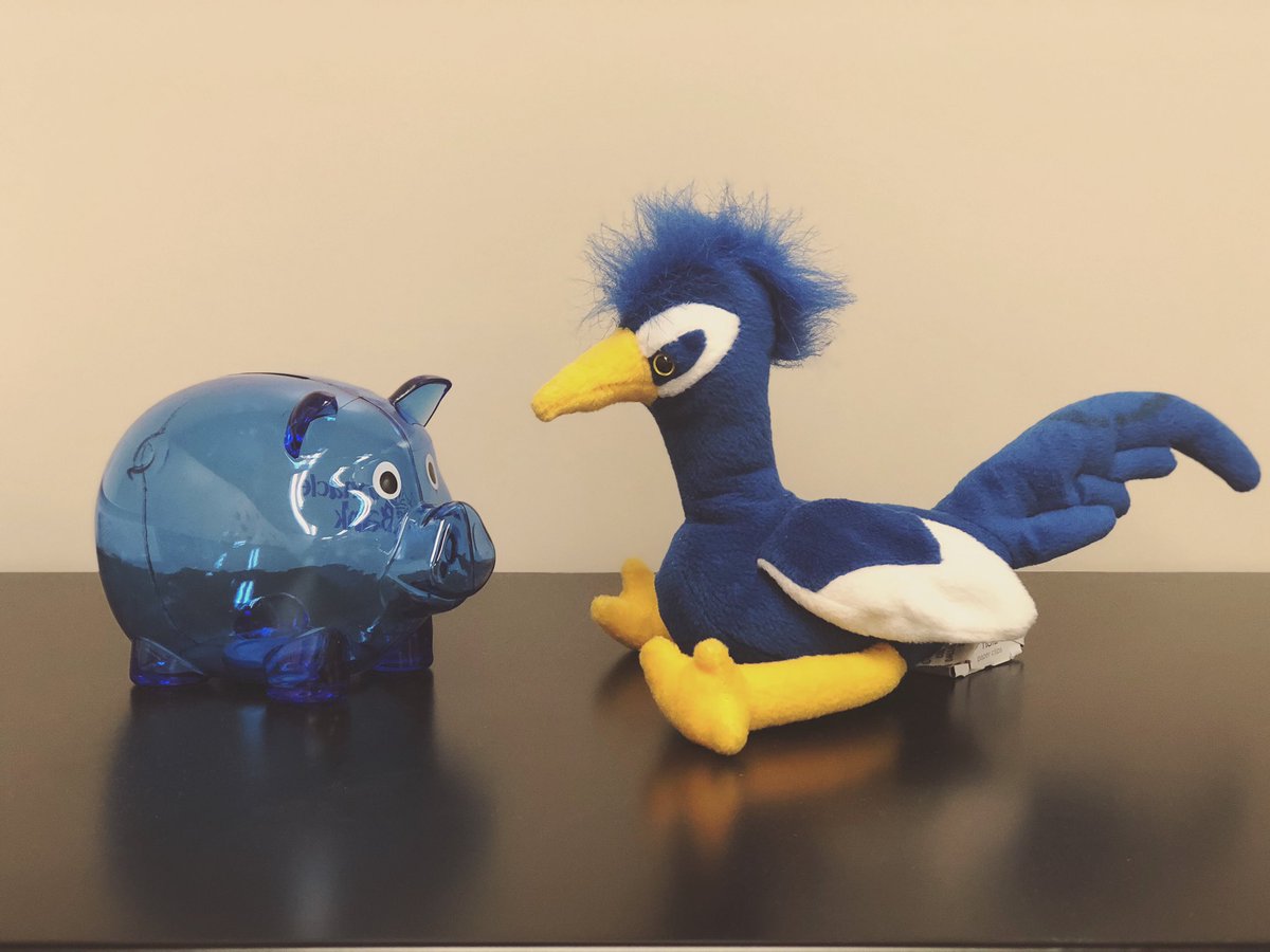 TrumbleParkElem's tweet image. These two were caught chatting about something very exciting! When asked about details they just smiled and said “check back after winter break” @pinnbank #pinnaclebankpapillion @PLCSchools @PLCSBEST #plcsgreat