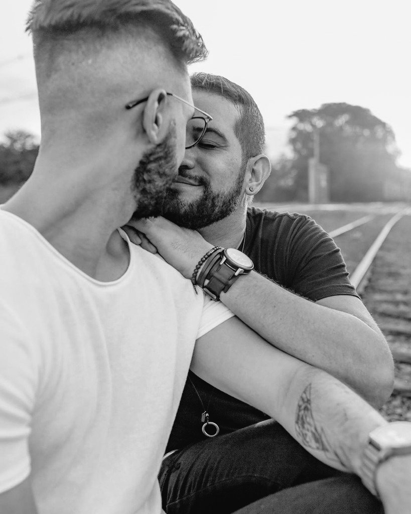 gay in b&w (@gayinbw) on Twitter photo 