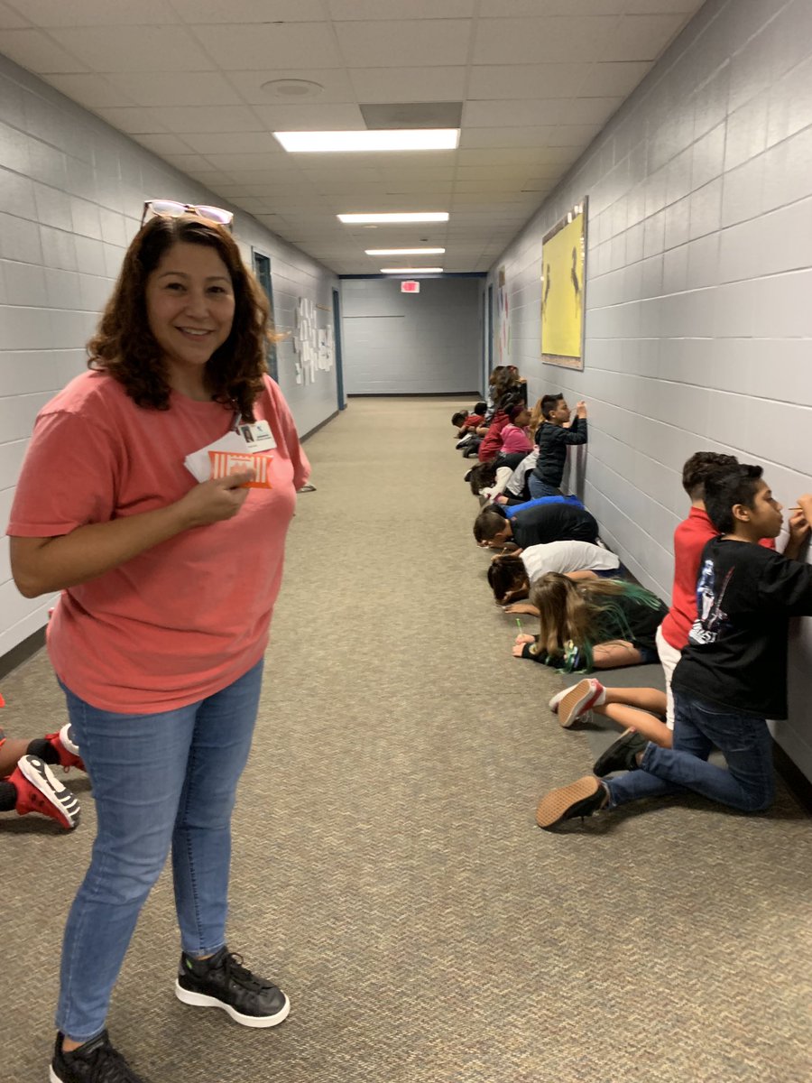 LSmithKISD's tweet image. Whataburger GIFT CARD multiplication chart challenge!! #sixthgrademathrocks