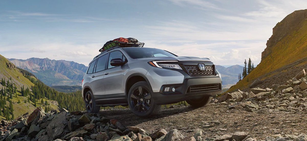 The 4-wheel independent suspension gives the Passport sporty handling and an exceptionally smooth ride.