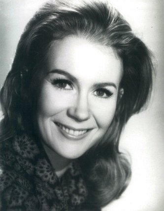 Happy Birthday to British-American Actress Juliet Mills. 