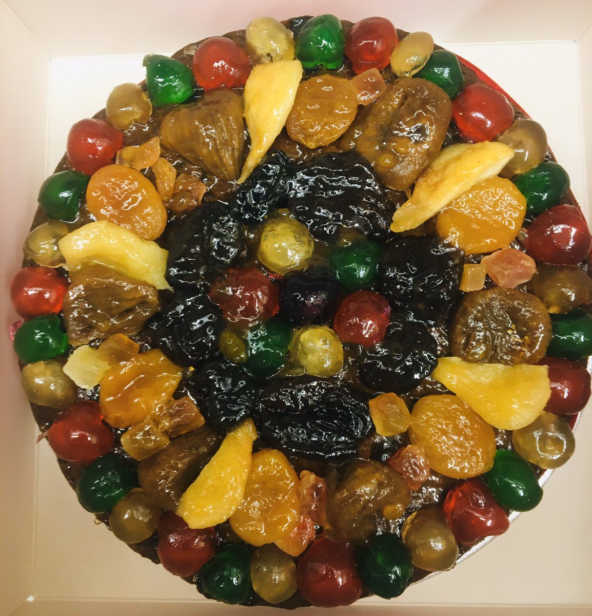 FarsleyCakeCo's tweet photo. Who can resist a fruit topped, award winning Christmas cake Available to order now from The Candied Peel Cake Co 46 Town Street, Farsley, Ls28 5ld. #candiedfruit #Christmas #awardwinning #trytoresist #cakesoftwitter #Richfruitcake #fruit #moist #Kingof #SBS #Farsley #Leeds #cake https://t.co/DuJ3dJ2WC5