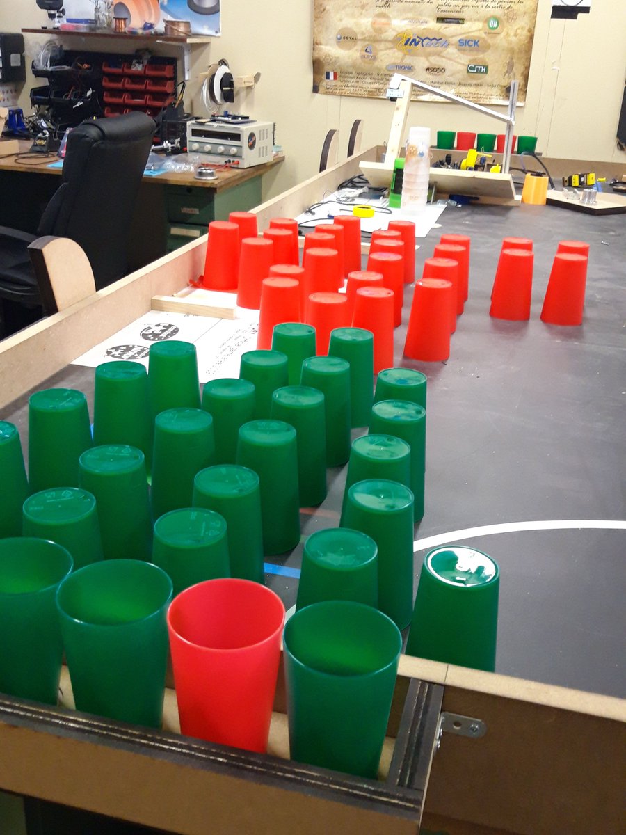Nos gobelets pour la #cdr2020 sont arrivés 😍!!
<a href="/Evolutek/">Evolutek</a>, <a href="/Club_OUTech/">OUTech</a>, <a href="/Sudriabotik/">Sudriabotik</a>, origin(ensiie)
PS: c'est notre prez' !!!!