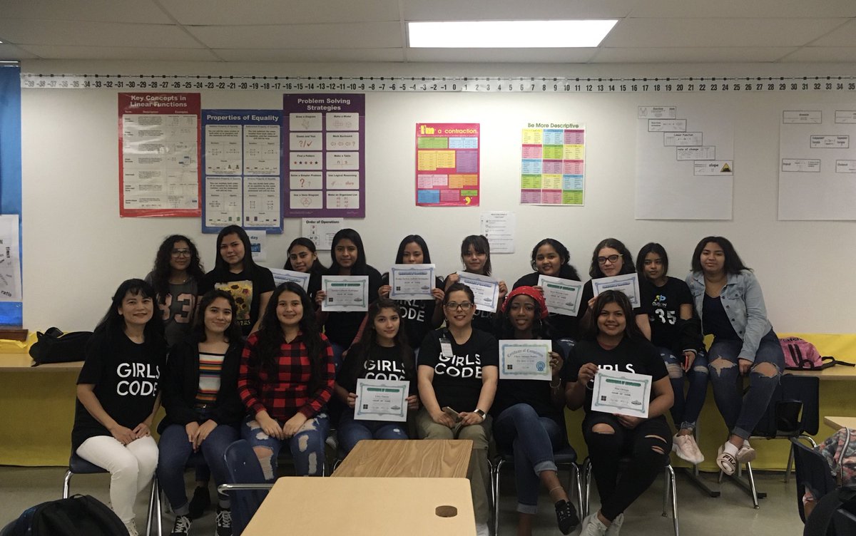 Thanks to ⁦@GirlsWhoCode⁩ and ⁦@codeorg⁩ for providing learning opportunities for our girls. Thanks to my Admins’ support! ⁦@InternationalHS⁩ ⁦@ErickPosadas7⁩ #AISDTech #AISDInnovates