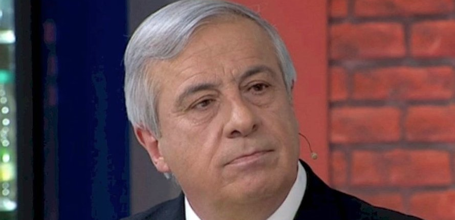 PublimetroChile's tweet photo. Mañalich: "Mirado en la perspectiva internacional, nuestro sistema de salud es uno de los mejores y más eficientes del planeta" https://t.co/PP9dHv039A https://t.co/XWr32WdeXd