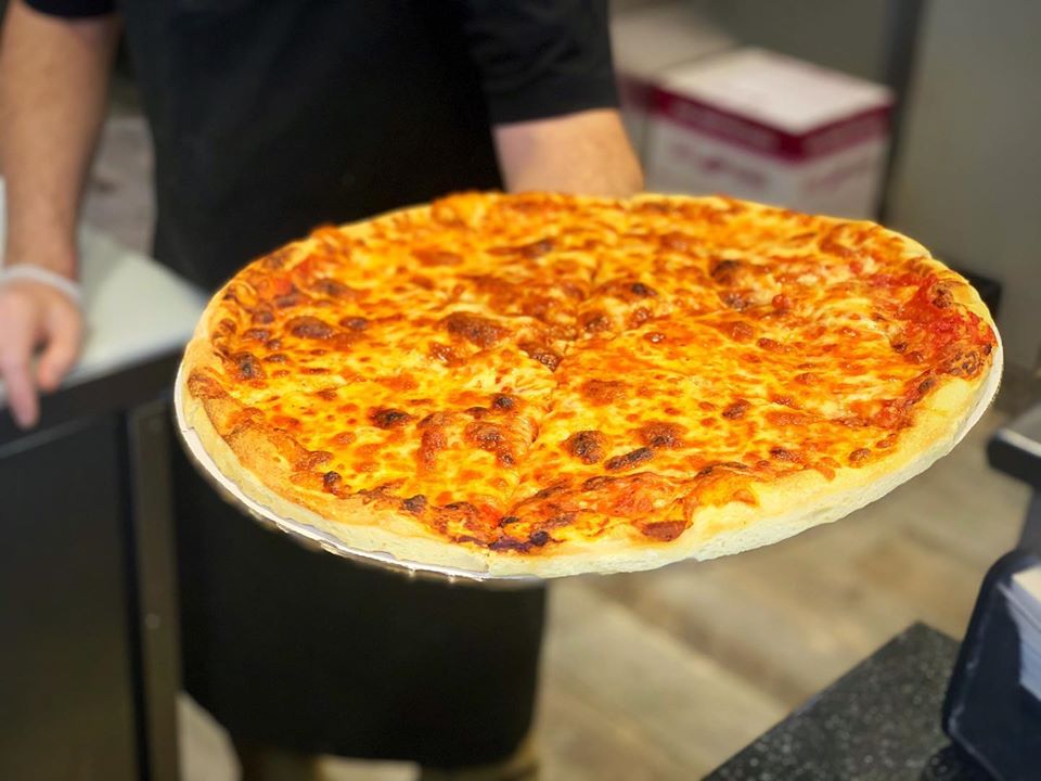 Say CHEESE! 📸 Great, now keep that smile and stop down to Nutmeg Farms and grab a slice (or two) for lunch. Fresh from the oven! 🍕#nutmegfarms #wolcottct #ctfoodie #pizza #cheese #sliceofheaven #cheesepizza #pizzalovers