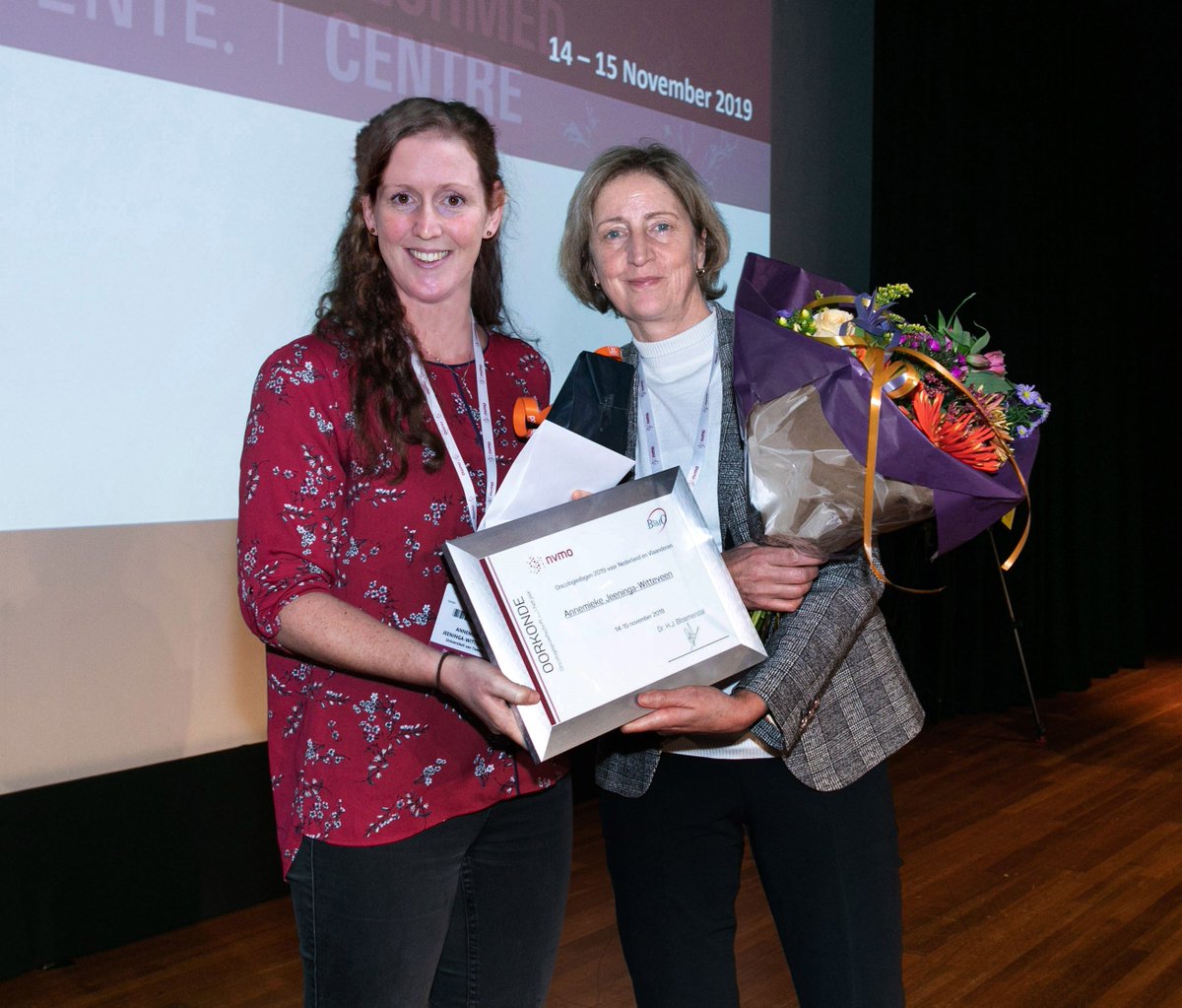 Very proud to have received the prize for best thesis in oncology in 2018/2019 in the Netherlands from the Dutch association for medical oncology (NVMO)!